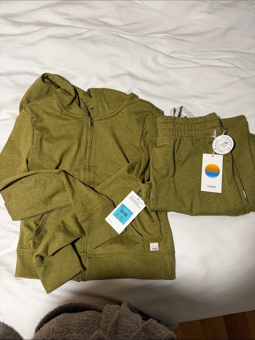 Women’s Vuori Set NWT